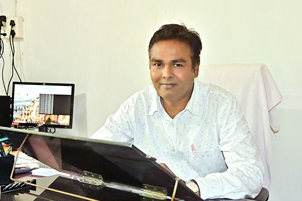 MVM Pratappur Pincipal 