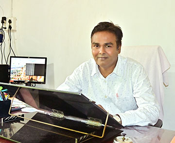Principal of MVM Pratappur